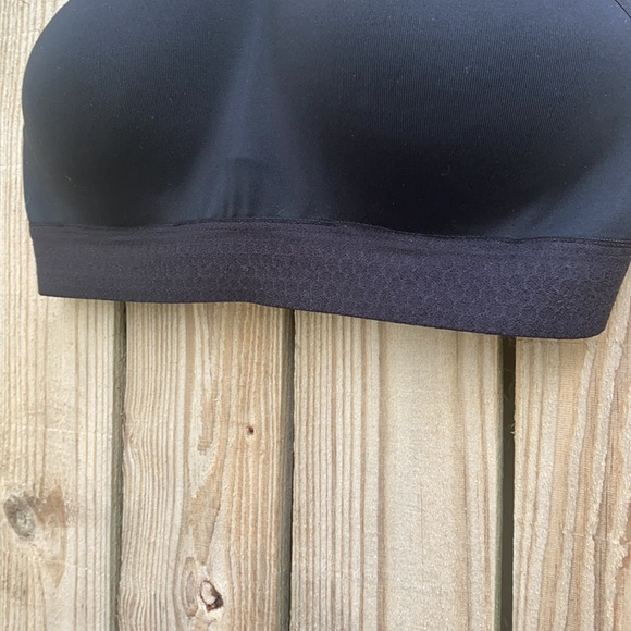 EUC Champion Black Sports-bra - Picture 3 of 12